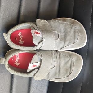 Splay Explorer barefoot shoes, Gray, size 1Y